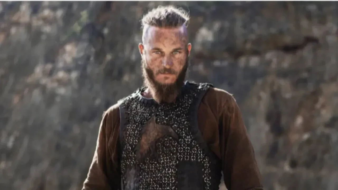 Vikings'in Yıldızı Travis Fimmel Bodrum'u Tercih Etti