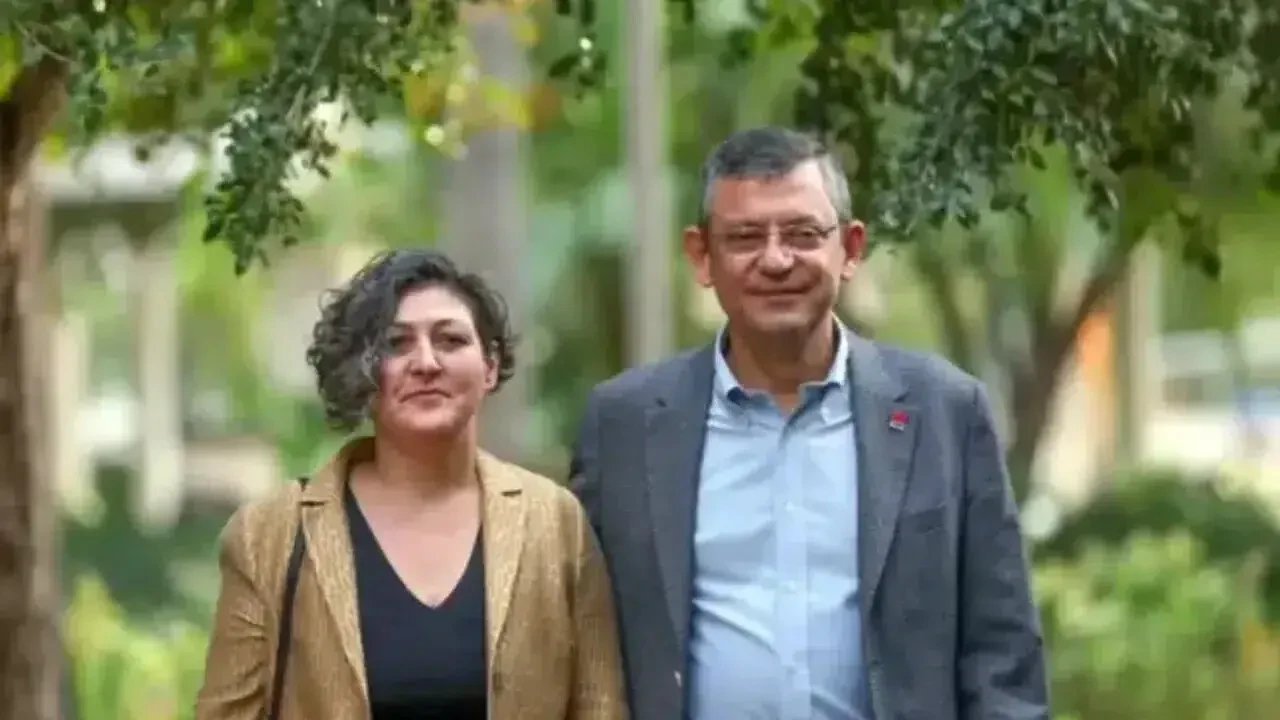 Didem Özel Kimdir? Özgür Özel’in Eşi Ne İş Yapıyor?