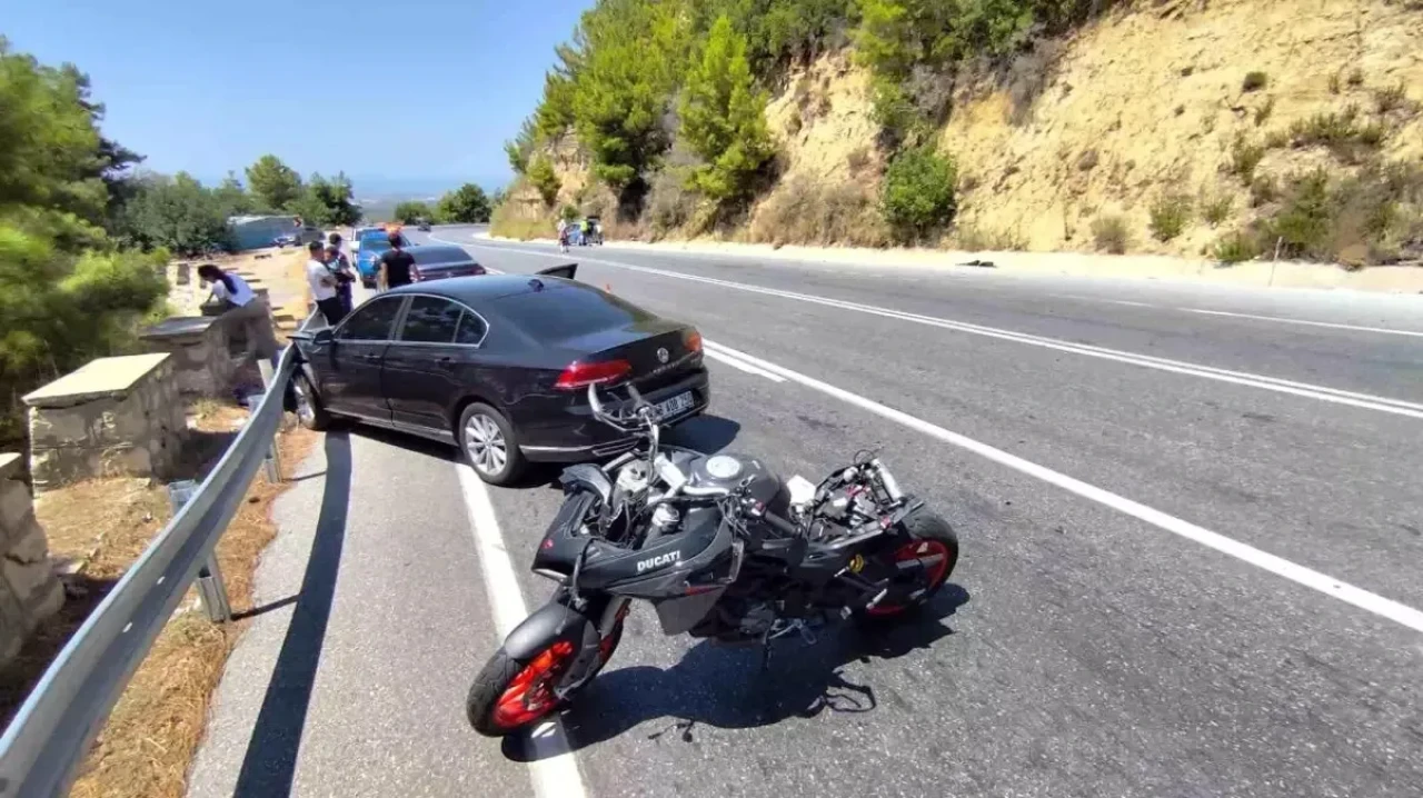 Manavgat'ta Zincirleme Trafik Kazası: 1 Yaralı