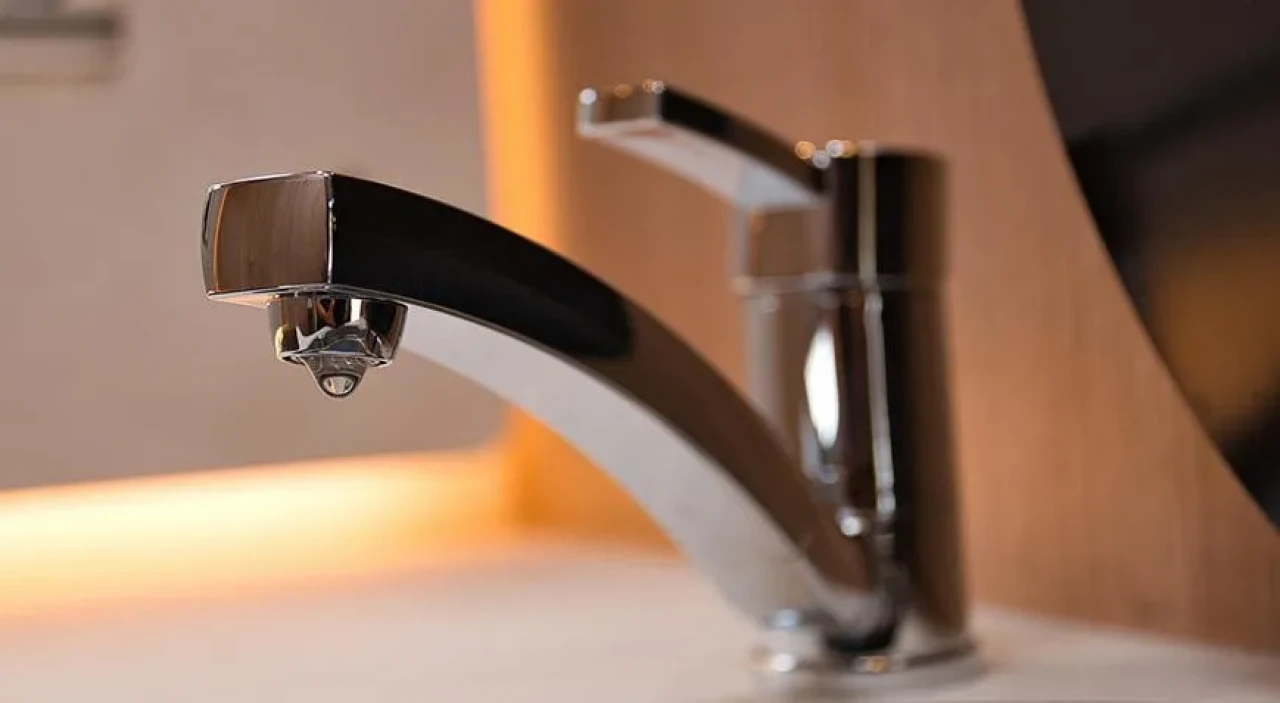 İzmir'de Su Kesintilerine Başlanıyor: İşte Kesinti Programı ve Etkilenecek Bölgeler