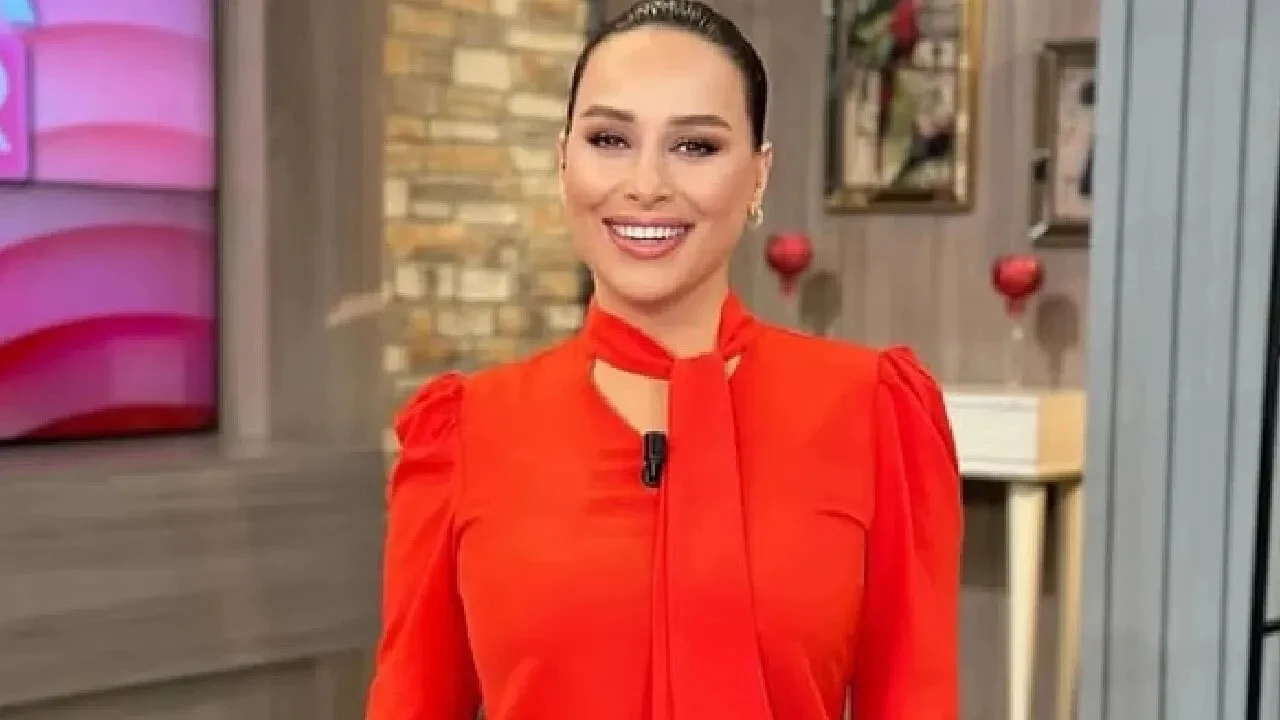 Beyaz TV’den Ayrılan Nur Viral’in Yeni Programı ve Kanalı Belli Oldu