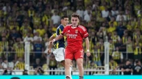 Kadıköy'de Sessizlik: Fenerbahçe, 10 Kişilik Benfica ile Beraber Kaldı
