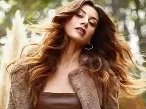Aslıhan Gürbüz ve Gökçe Bahadır, Yıllar Sonra Aynı Projede Buluştu: 'Kral Kaybederse' Kadrosu Büyüyor