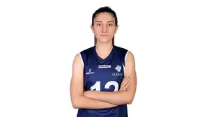 Yaprak Erkek Kimdir? Voleybol Dünyasının Parlayan Yıldızı