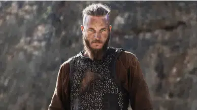 Vikings'in Yıldızı Travis Fimmel Bodrum'u Tercih Etti