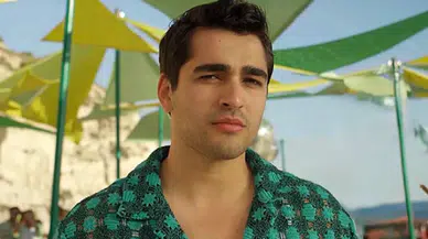 Mert Ramazan Demir: Kimdir, Boyu ve Kilosu Nedir? Hangi Dizilerde Rol Aldı?