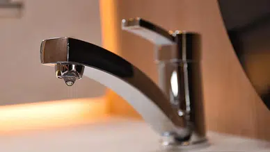 İzmir'de Su Kesintilerine Başlanıyor: İşte Kesinti Programı ve Etkilenecek Bölgeler