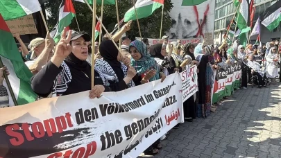 Berlin'de Filistin'e Destek Gösterisi Düzenlendi