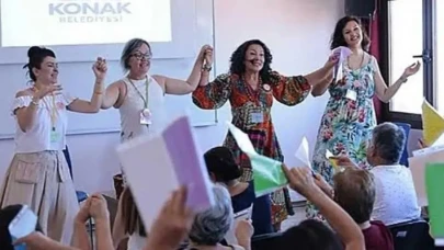İzmir'in Su Sorunları ve Alternatif Etkinlikler: Kahkaha Yogası Dikkat Çekiyor