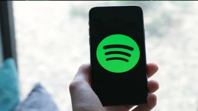 Müzik Dünyasında Deprem! Spotify Krizine Ünlüler de Dahil Oldu, Tepkiler Çığ Gibi