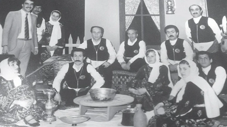 Türk Halk Müziği'nin Unutulmaz Sesi Bahattin Karakoç, 74 Yaşında Hayatını Kaybetti